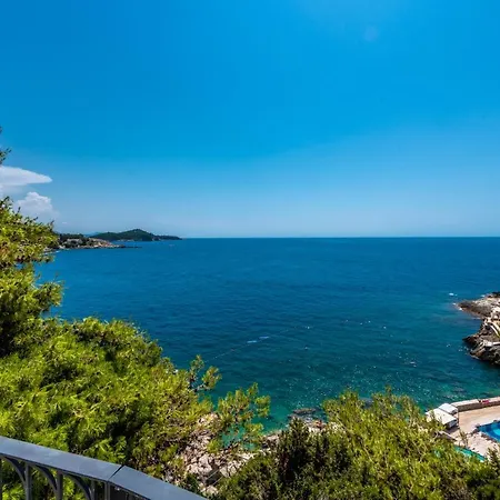 Πανσιόν Orabelle 4*