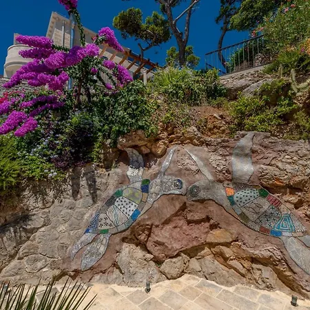 Πανσιόν Orabelle 4*